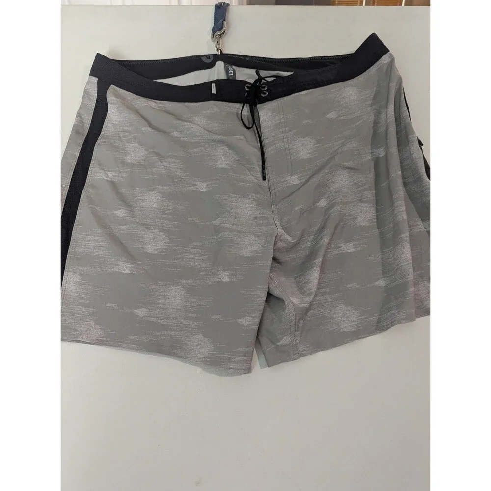 Vuori Cruise Board Short Swim Trunks Men's‎ Size 38 Gray